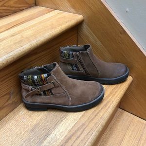 Boho Leather Zip-Up Ankle Boots